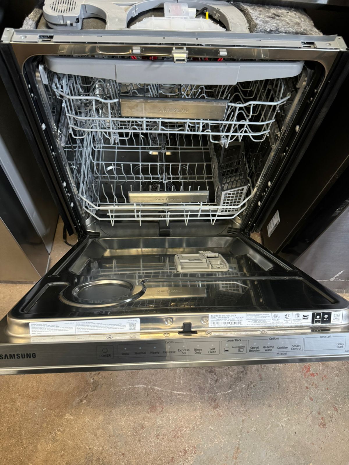 Linear wash shops dishwasher